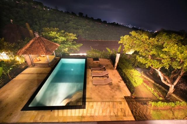 Sing Sing Resort Lovina Exterior photo